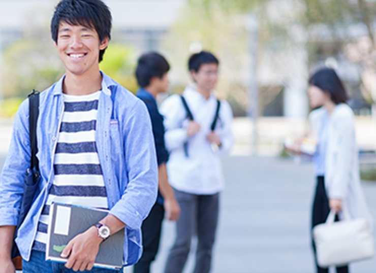 奨学生を募集しています